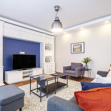 Captivating Flat With Balcony Near Besiktas Pier Lejlighed Istanbul Eksteriør billede