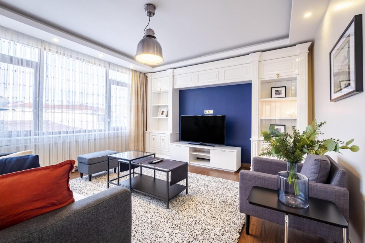 Captivating Flat With Balcony Near Besiktas Pier Lejlighed Istanbul Eksteriør billede