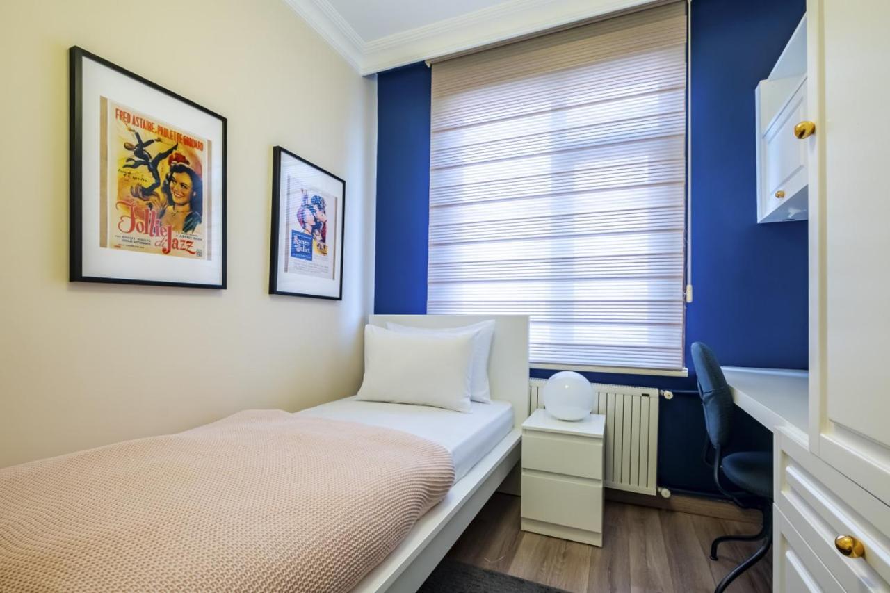 Captivating Flat With Balcony Near Besiktas Pier Lejlighed Istanbul Eksteriør billede